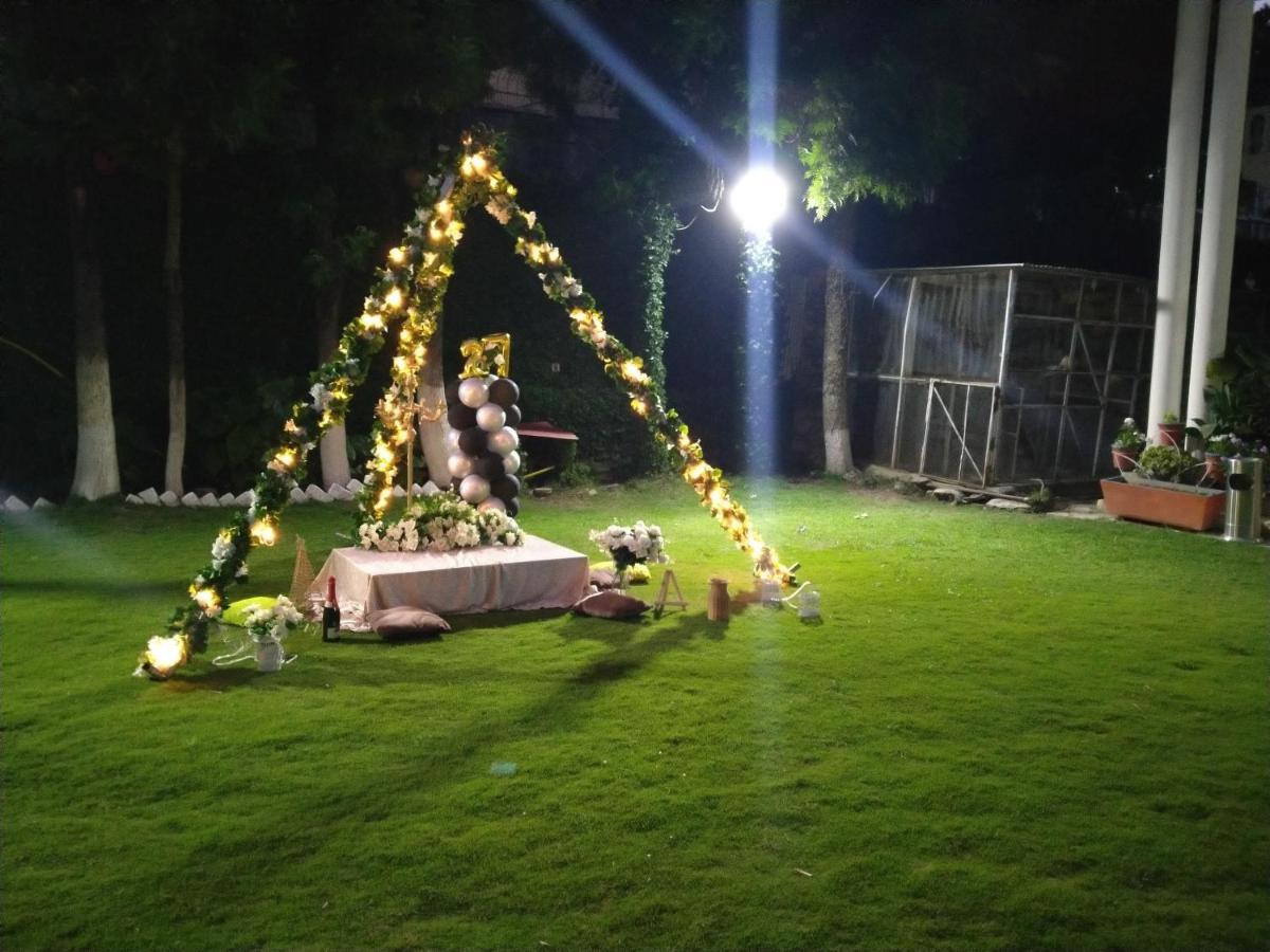 Alaf Laila Guest House Abbottabad Buitenkant foto