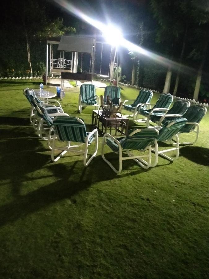 Alaf Laila Guest House Abbottabad Buitenkant foto